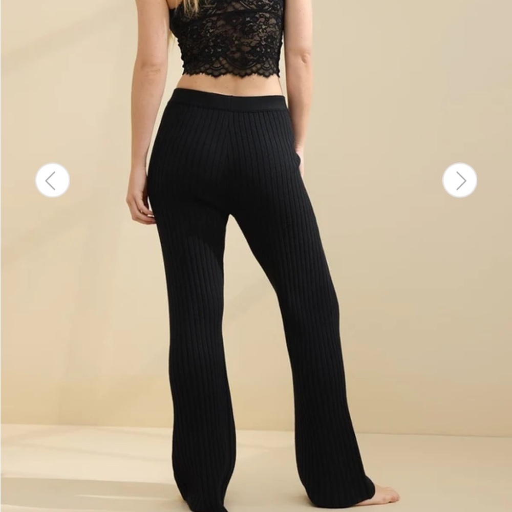 Aerie Black Ribbed Flare Pants